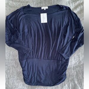 NWT HARLEY LA FRANCE COUTURE LONG SLEEVED LOOSE TOP SIZE SMALL